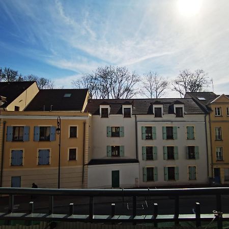 Versailles Trip Appartement Buc  Exteriér fotografie