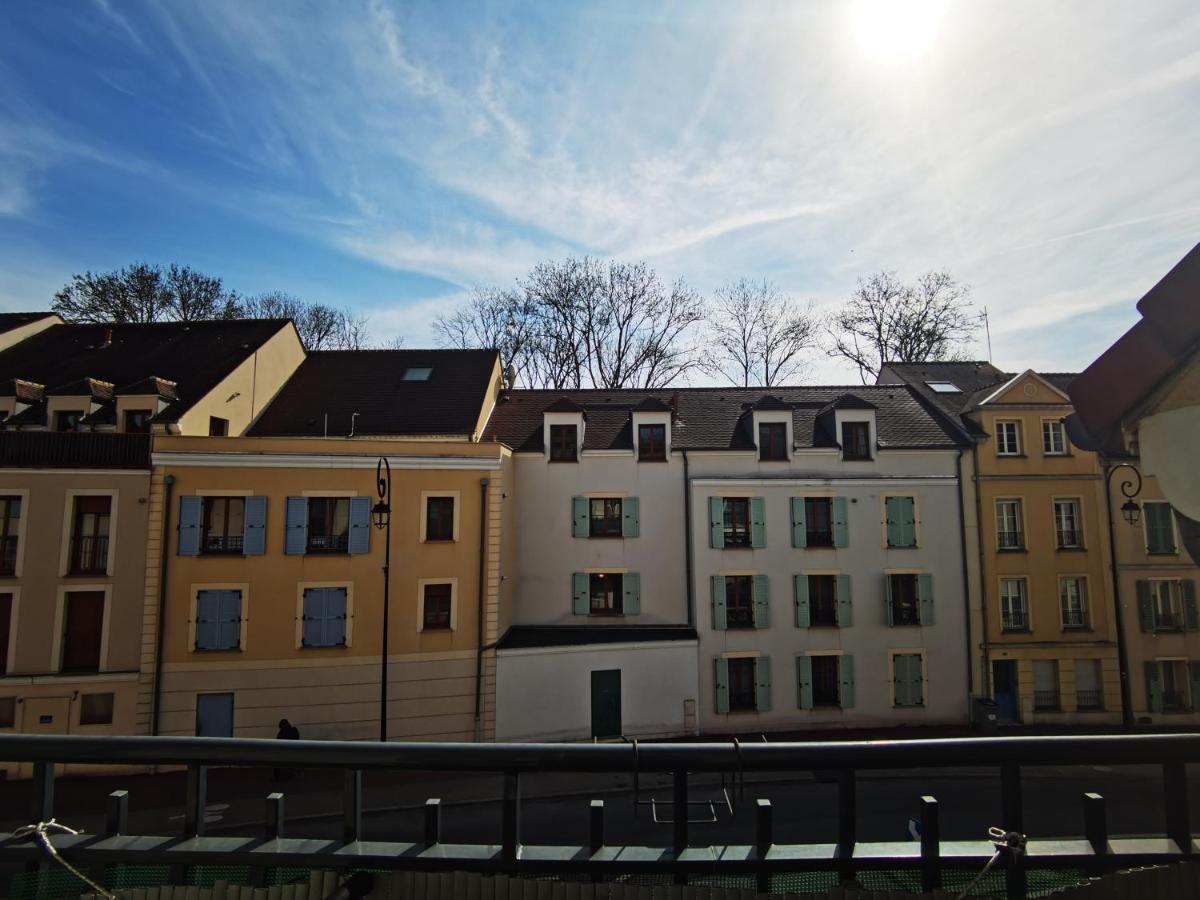 Versailles Trip Appartement Buc  Exteriér fotografie